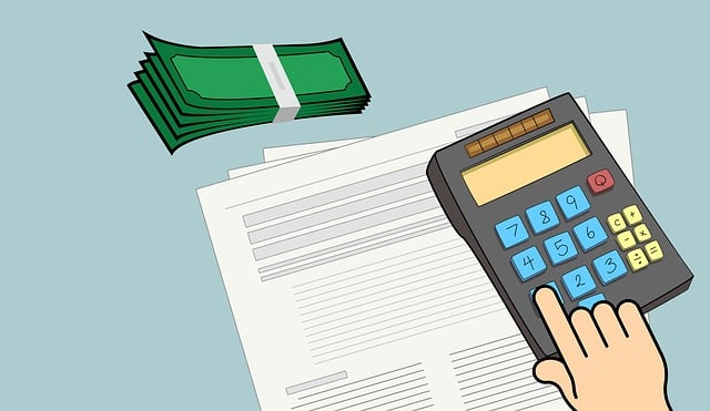 How to Calculate Loan Payments and Total Interest Over the Loan Term